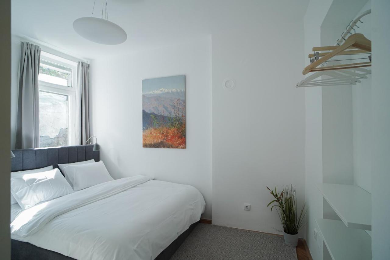 Quiet Luxury Family Apt Belgrade Fortress Center Buitenkant foto